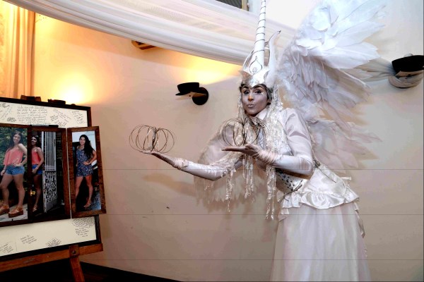 Elfa blanca uruguay fiesta